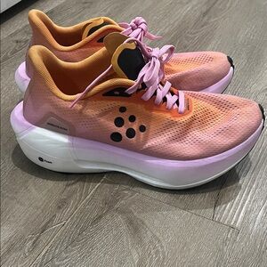 Craft running shoes